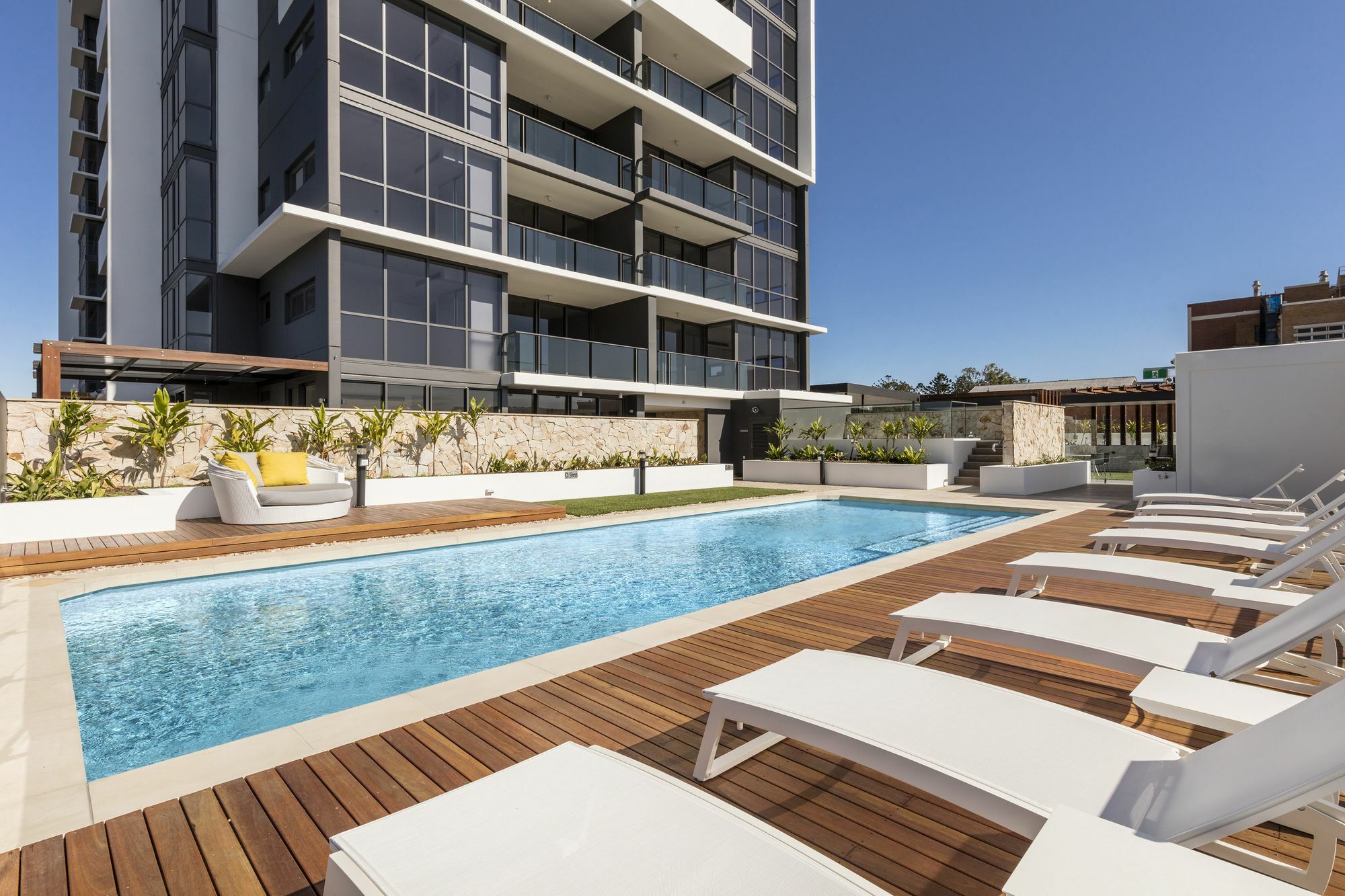 Aparthotel The Milton 4*